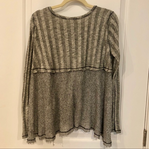 BLU PEPPER Gray Lightweight Sweater - Picture 2 of 5